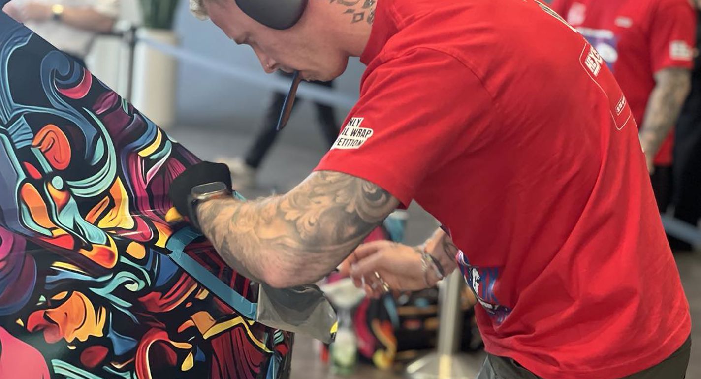 Danmarksmesterskaberne i wrapping: Hestekræfter, en verdensmester og foliebattle