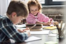 Ny arbejdsbog giver redskaber til børns læseglæde