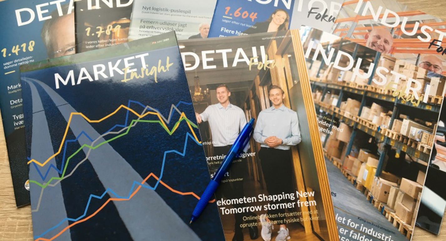 Erhvervsmæglere holder fast i papiret