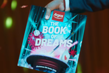 Detailvirksomheder vender tilbage til trykte kataloger