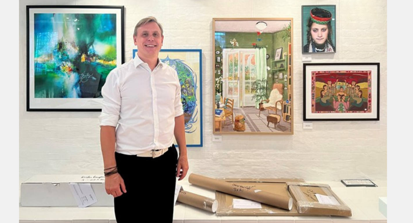 Kunst og tryk mødes: Jespersen Tryk åbner galleri og styrker kunstniche