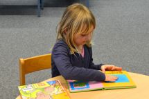 Politisk parti vil have bøgerne tilbage i undervisningen