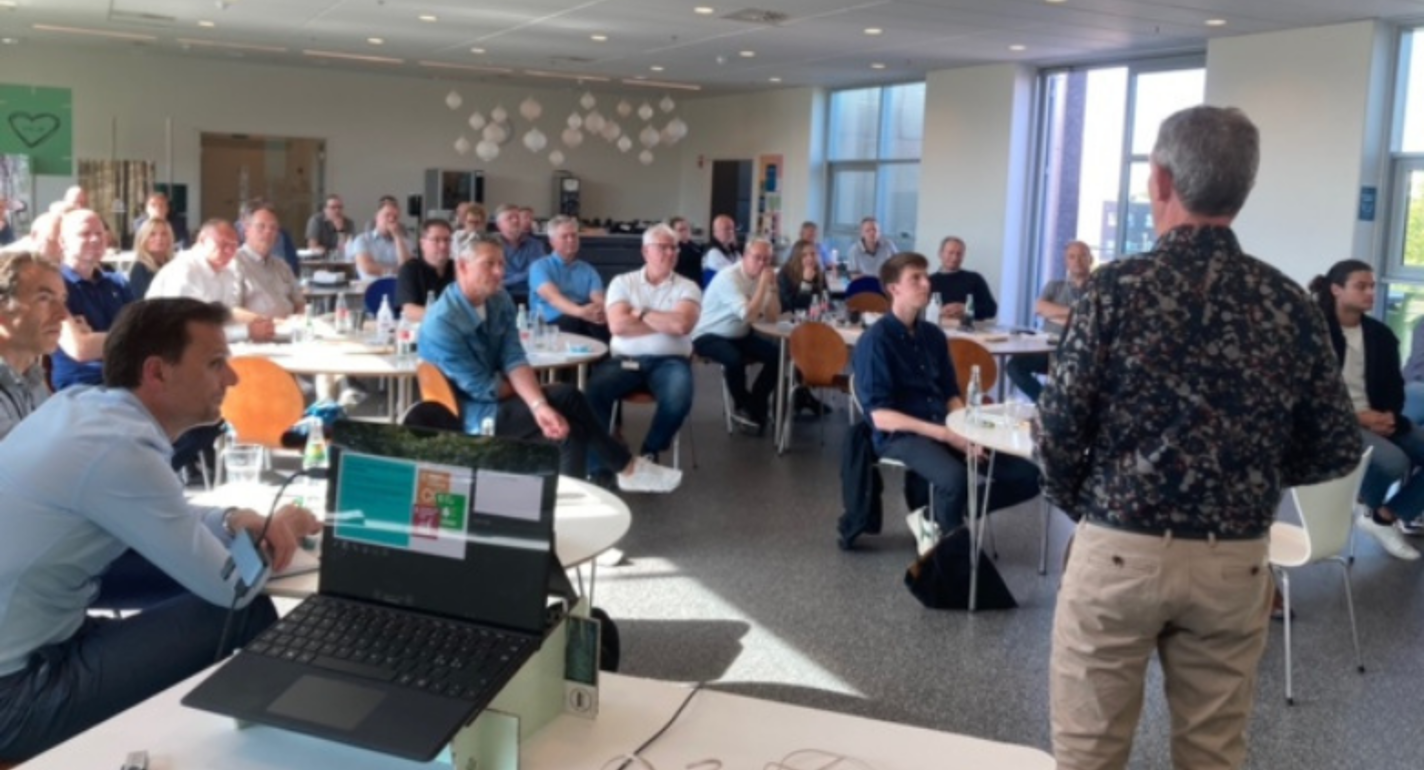 Cool Gray: Enkelthed, fakta og nul bullshit giver GRAKOMs medlemmer den grønne førertrøje