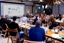 Små overraskelser strøet ud over bureaubranchen