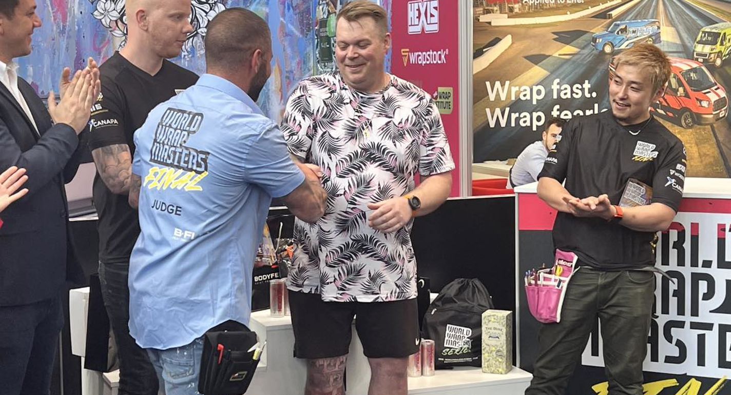 Dansk verdensmester i wrapping