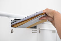 FK Distribution: Vi holder fast i konkurrencedygtige priser på magasiner