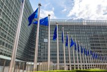 EU-Kommissionen præsenterer rapport om at reducere byrder