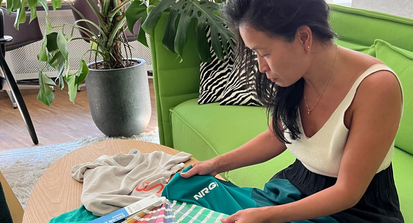 Afvaskeligt tryk og QR-koder: Nytænkning af løbetrøjen